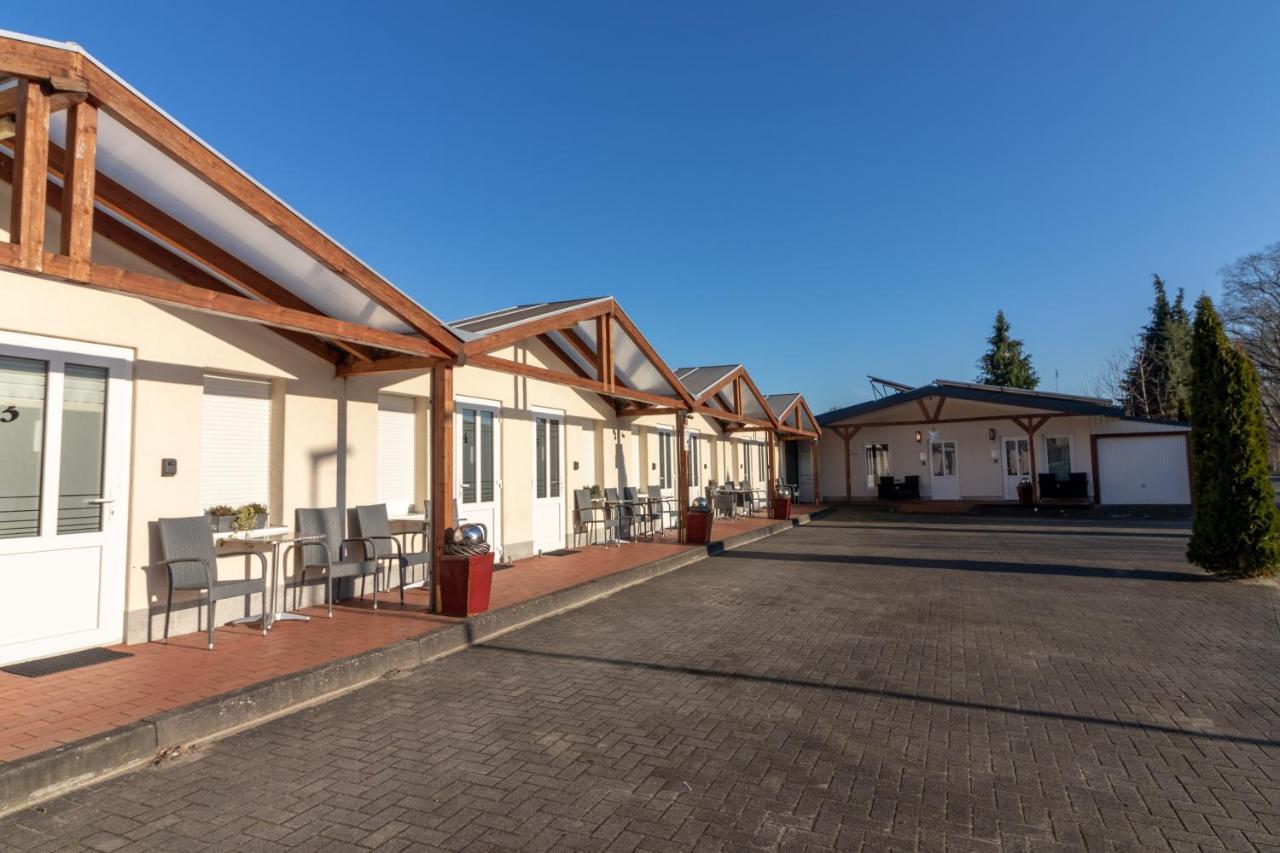 Motel Am Buergerpark Werlte Exterior photo